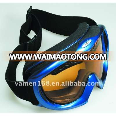 2017 Good Quality Ski Goggles with Various Colors